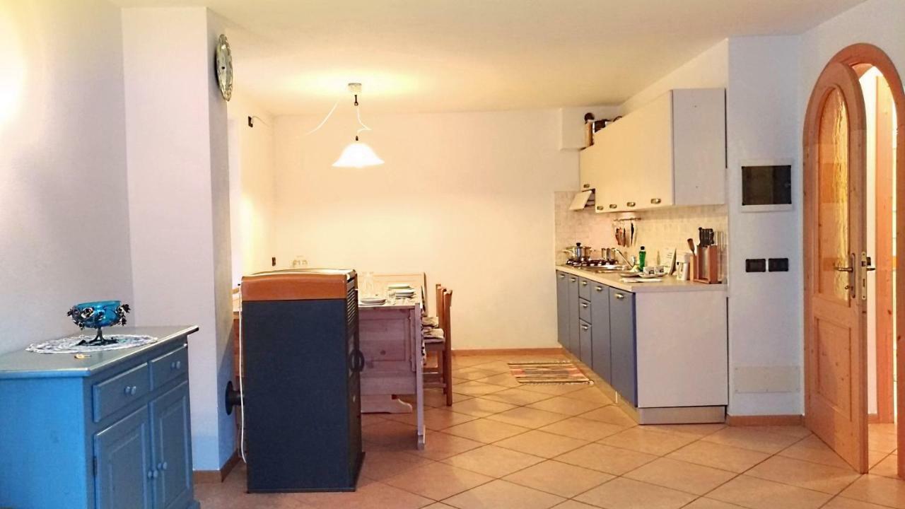 Casa Rossi Lejlighed Le Grazie  Eksteriør billede